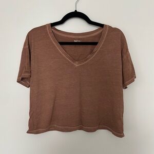 Old Navy Women's Cropper Tan V-Neck Tee